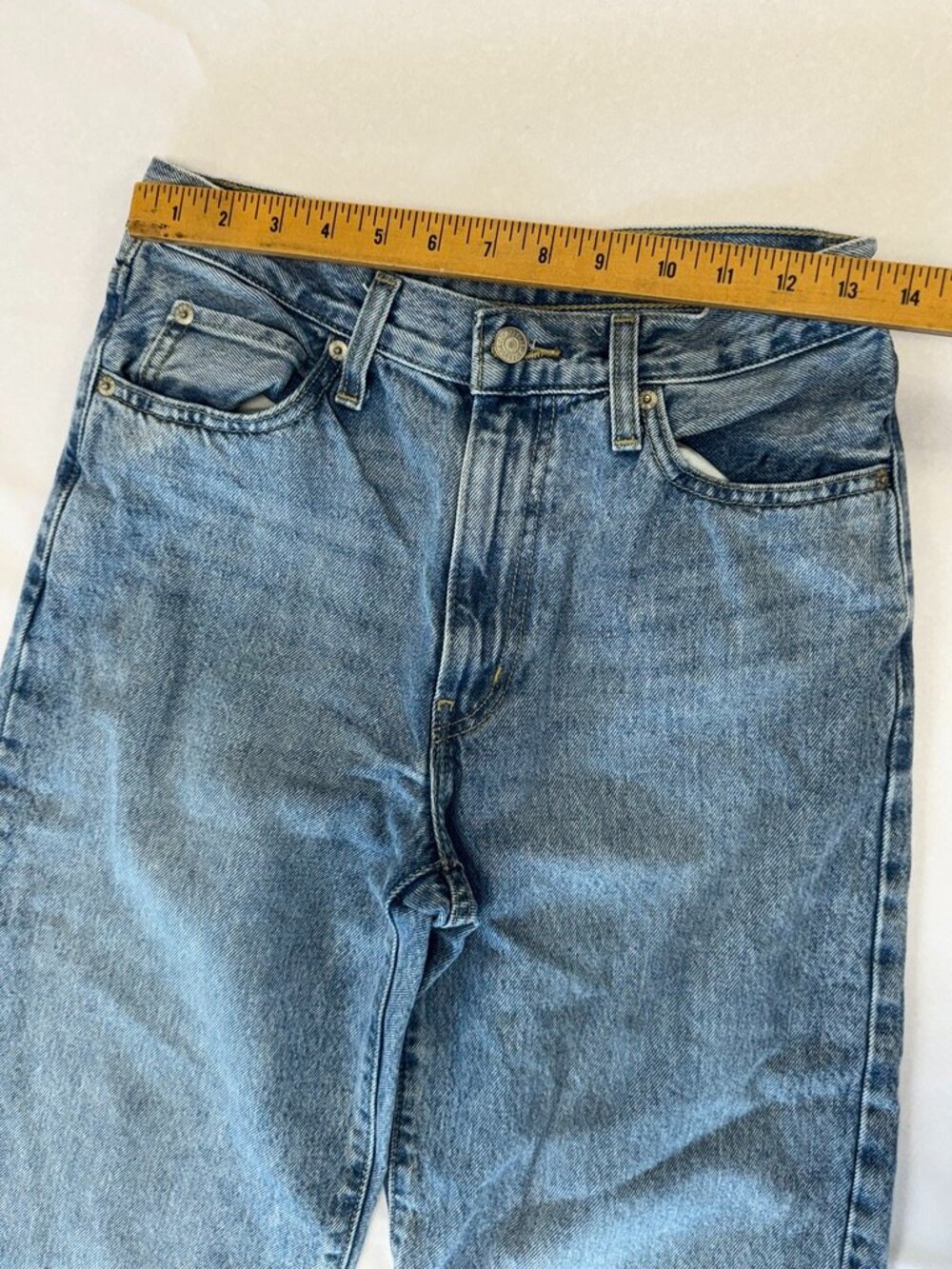 Levis's '94 Baggy Jeans Womens Medium Wash Size 26 - Picture 15 of 16